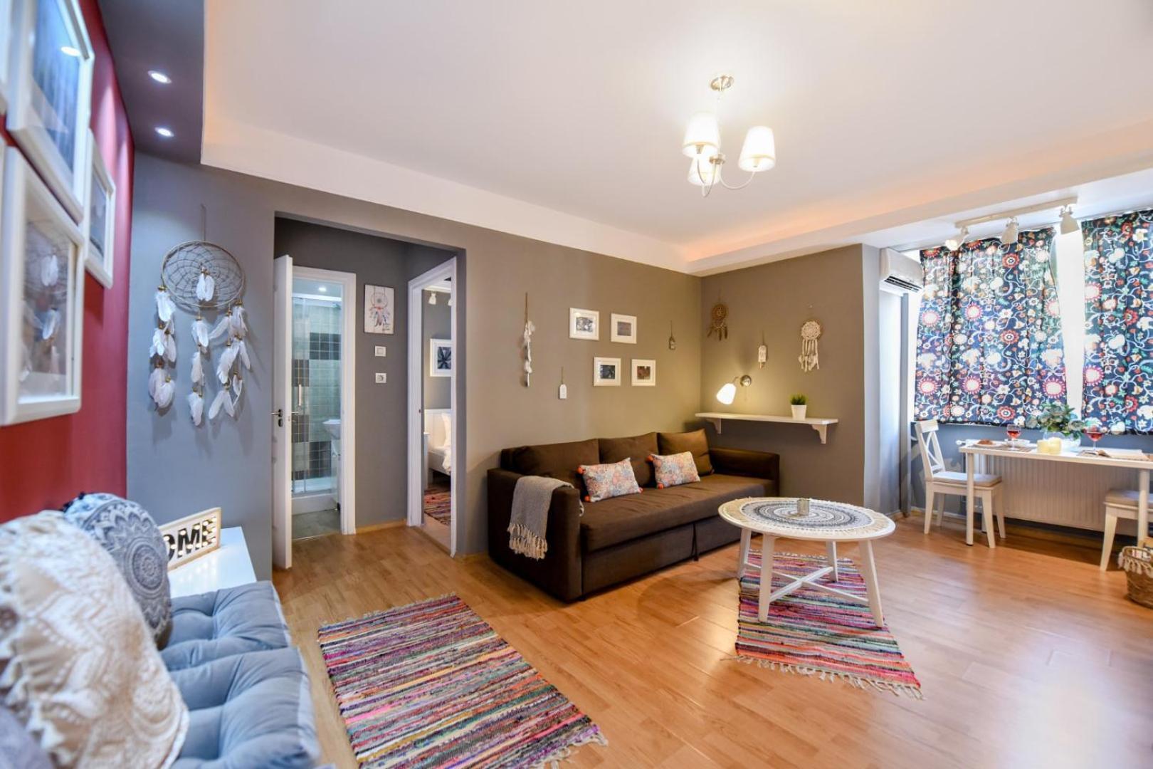 בוקרשט Downtown Oasis: Central Apartments With Cozy Charm חדר תמונה